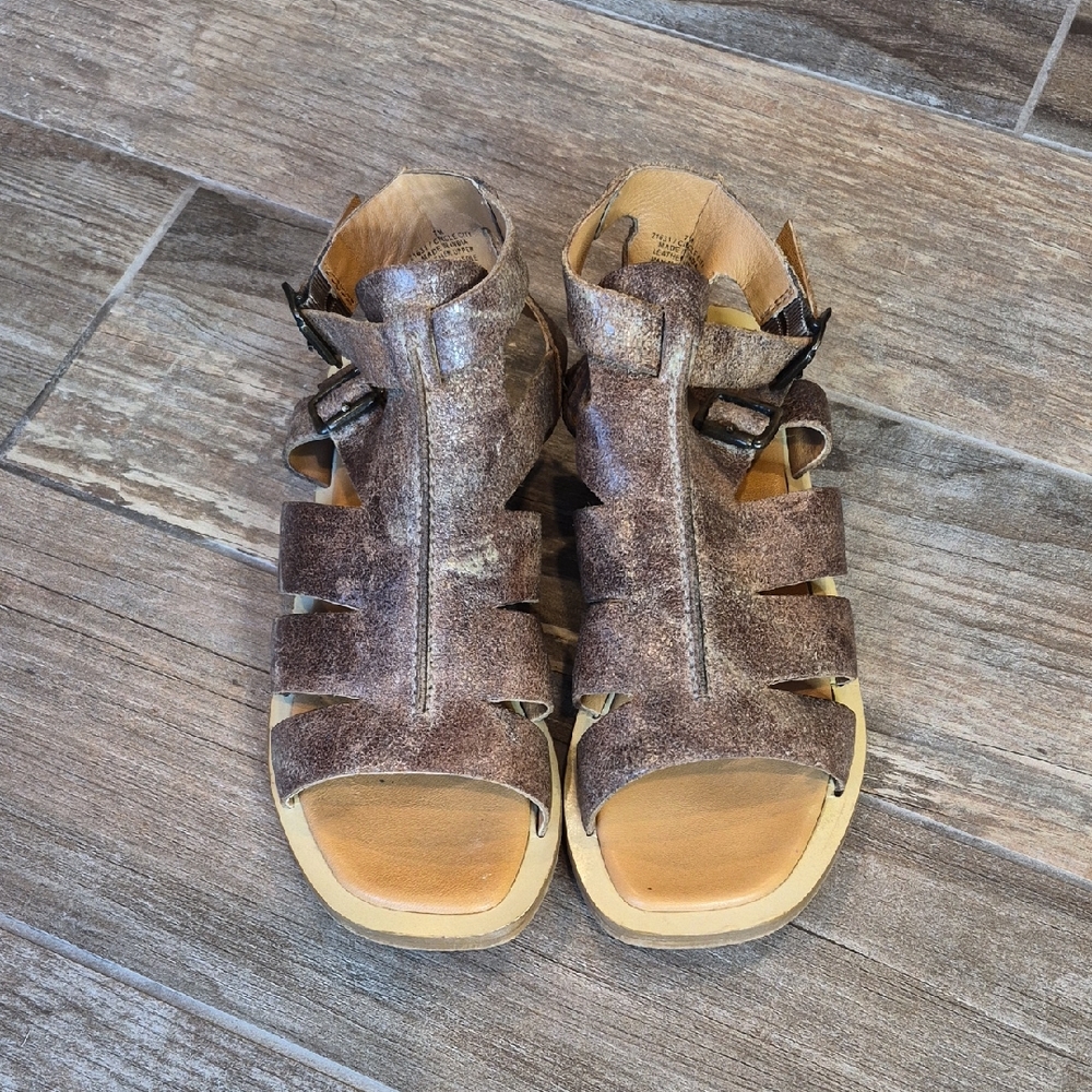 7/7.5 Diba True Genuine Leather Gladiator Sandals, Double Buckle Closure